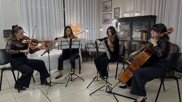 Se presentó el Cuarteto de Cuerdas “Camelia”