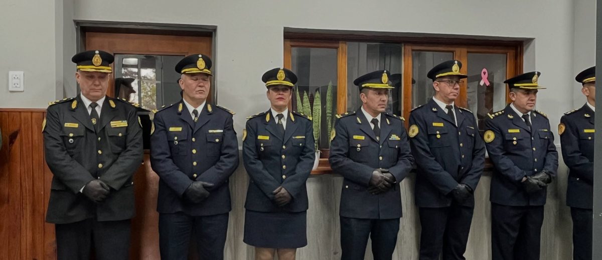 Acto pro el Día del Policia caído en cumplimiento del deber