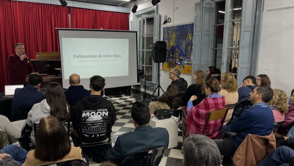 Se concretó la Charla sobre los 200 Años de Nogoyá