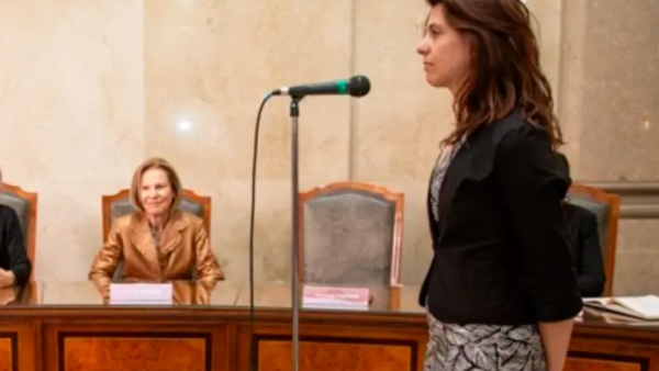 Revocaron el fallo contra la baja de la edad de imputabilidad y apartaron a la jueza