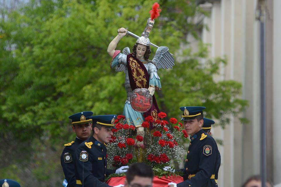 Los entrerrianos celebrarán este viernes a su Patrono, San Miguel Arcángel