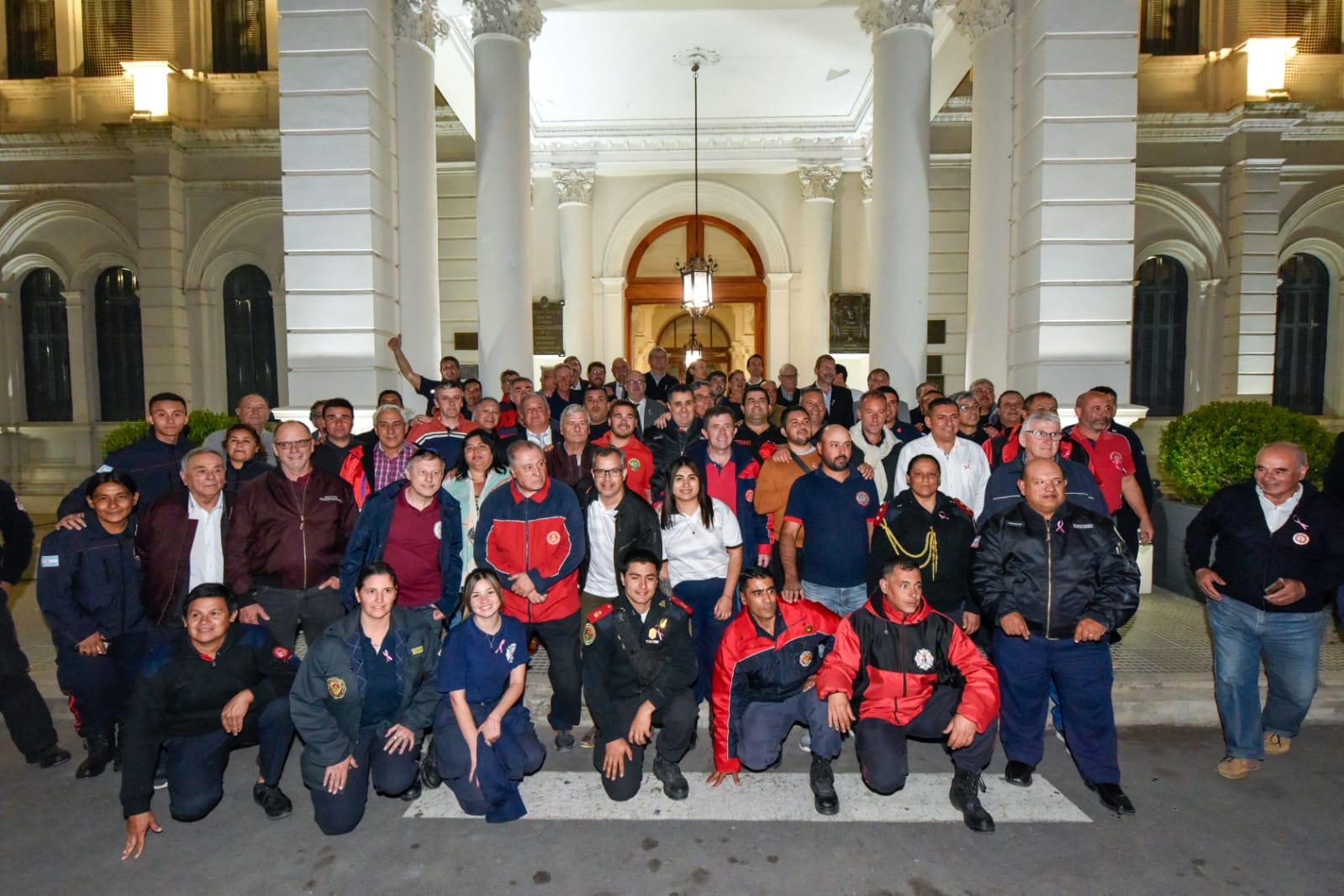 *Por unanimidad, el Senado convirtió en ley el funcionamiento de las Asociaciones de Bomberos Voluntarios*