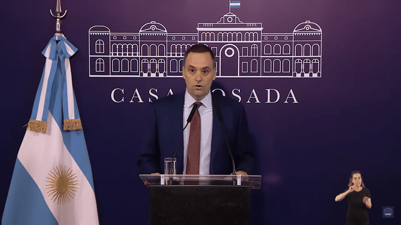 El Gobierno está “absolutamente conforme” con la reacción del mercado
