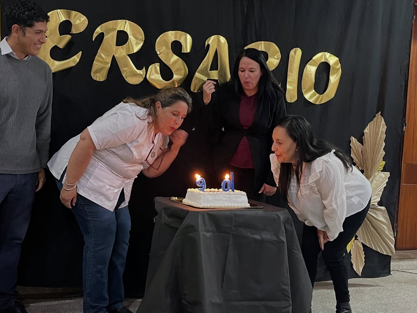 Schneider participó del Acto por los 90 Años de la Escuela Normal