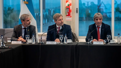 Frigerio recibió a Caputo en Paraná y afirmó: “Estamos en condiciones de escribir el próximo capítulo del pacto fiscal”