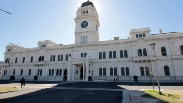 El Gobierno entrerriano adelantó el feriado por el Día del Trabajador Estatal