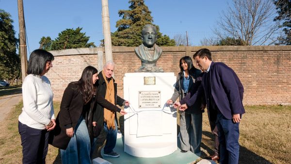 Homenaje al expresidente Illia y al exgobernador