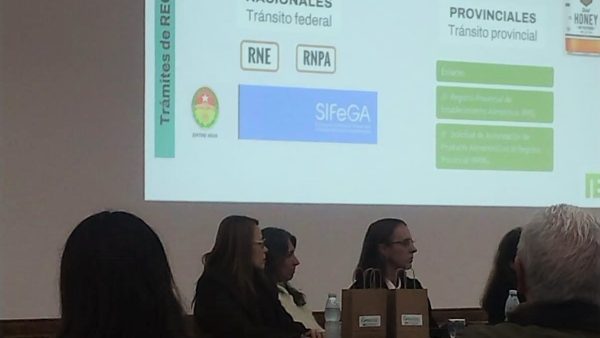 Reunión del Consejo Consultivo para el Desarrollo de la Cadena Apícola de Entre Ríos