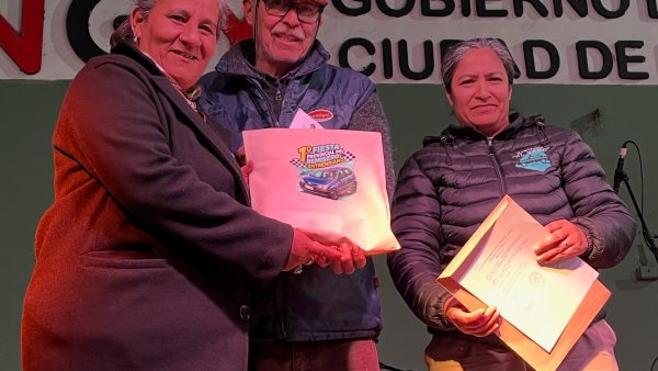 Noche de Fiesta en el Polideportivo Municipal