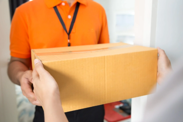 Cambian las compras al exterior: amplían exenciones y habilitan envíos comerciales sin tope