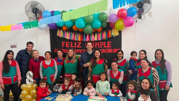 Festejo por los 8 años del Jardín Maternal Gerónimo