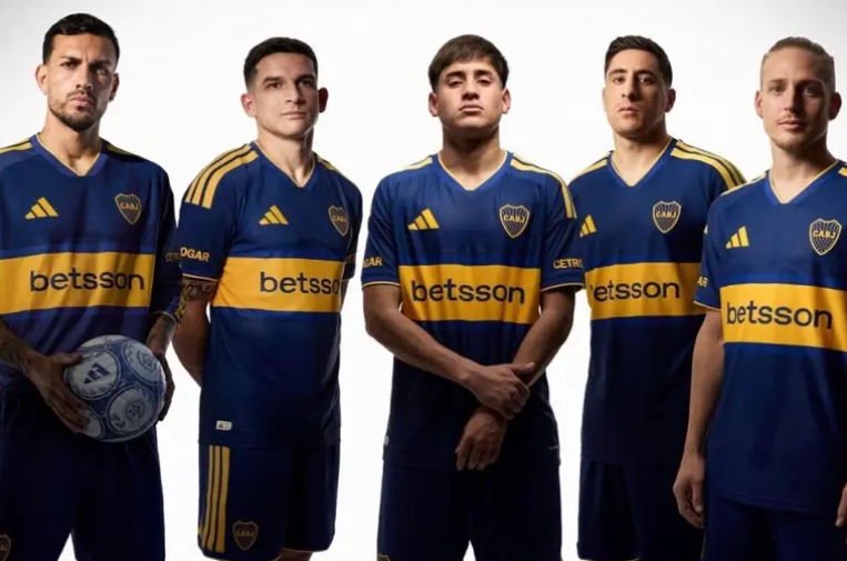 Boca presentó su nueva camiseta titular y confirmó cuándo será su estreno