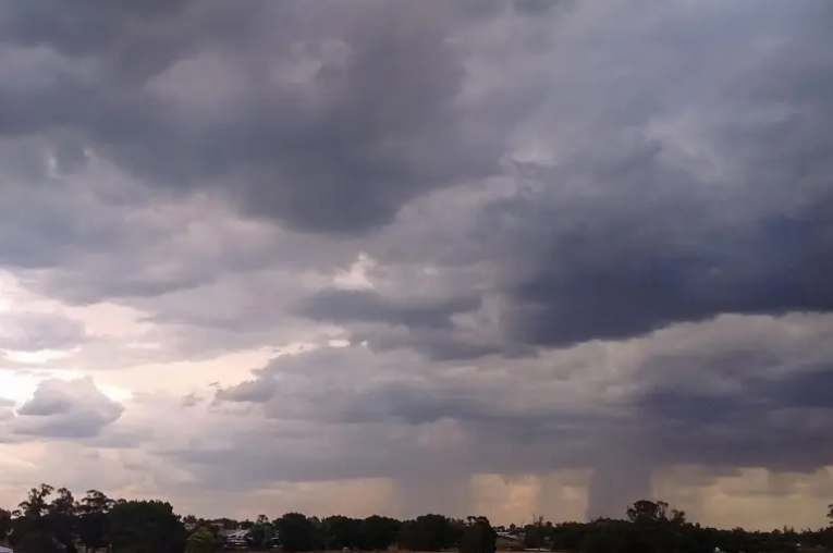 Con alerta vigente para Entre Ríos, cómo estará el tiempo el fin de semana largo