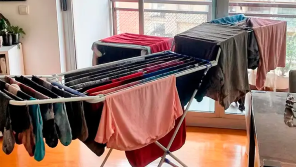 Cómo secar la ropa más rápido en días fríos, húmedos y sin sol
