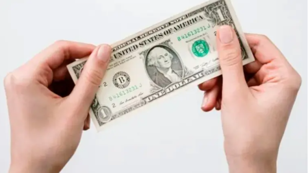 El dólar abrió la semana en alza: el oficial subió a $ 1.530