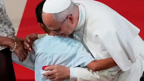 La delegación oficial del Vaticano ya trabaja con el Gobierno argentino para organizar la llegada del Papa León
