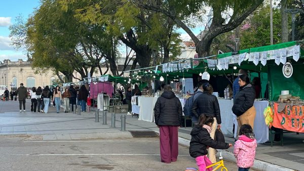 Feria en la Plaza Libertad