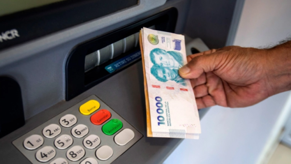 Este jueves comienza el pago para activos y pasivos entrerrianos: el cronograma