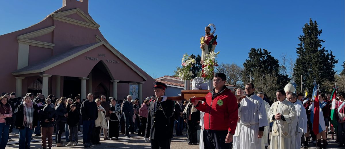 Schneider participó de la Fiesta Patronal a San Ramón