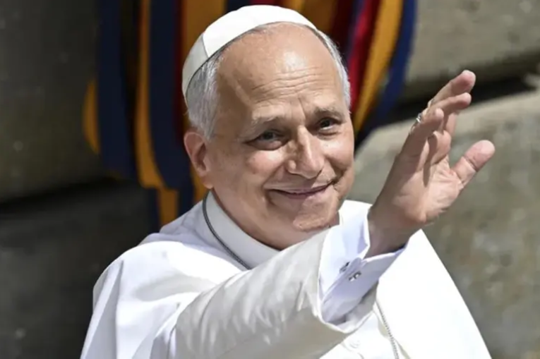 Papa León XIV cumple 71 años y los fieles se adelantaron con una sorpresa en el Vaticano