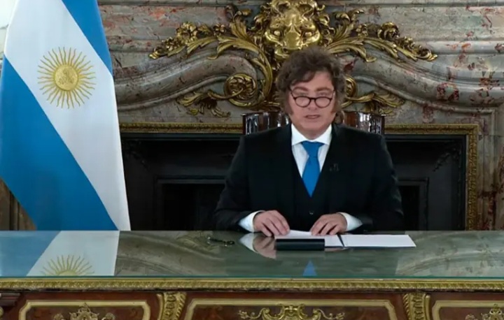 Milei anunció sanciones, una base naval y una ley ante la explotación de petróleo en Malvinas