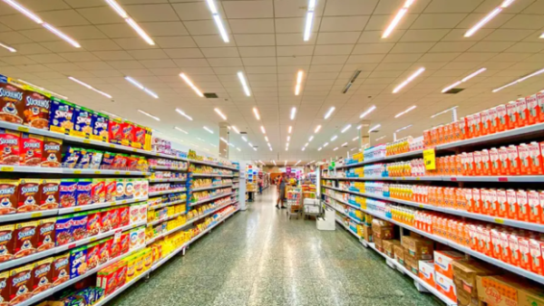 Informe reveló la caída del consumo masivo en todo el país: cuáles son las regiones más afectadas