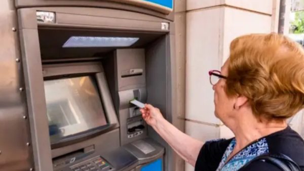 Feriado bancario: habrá cinco días seguidos sin atención en los bancos